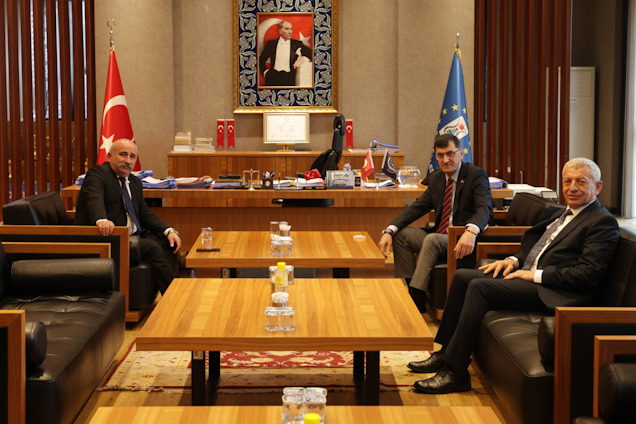 Başkan Kahveci'ye belediyelerden ziyaret 