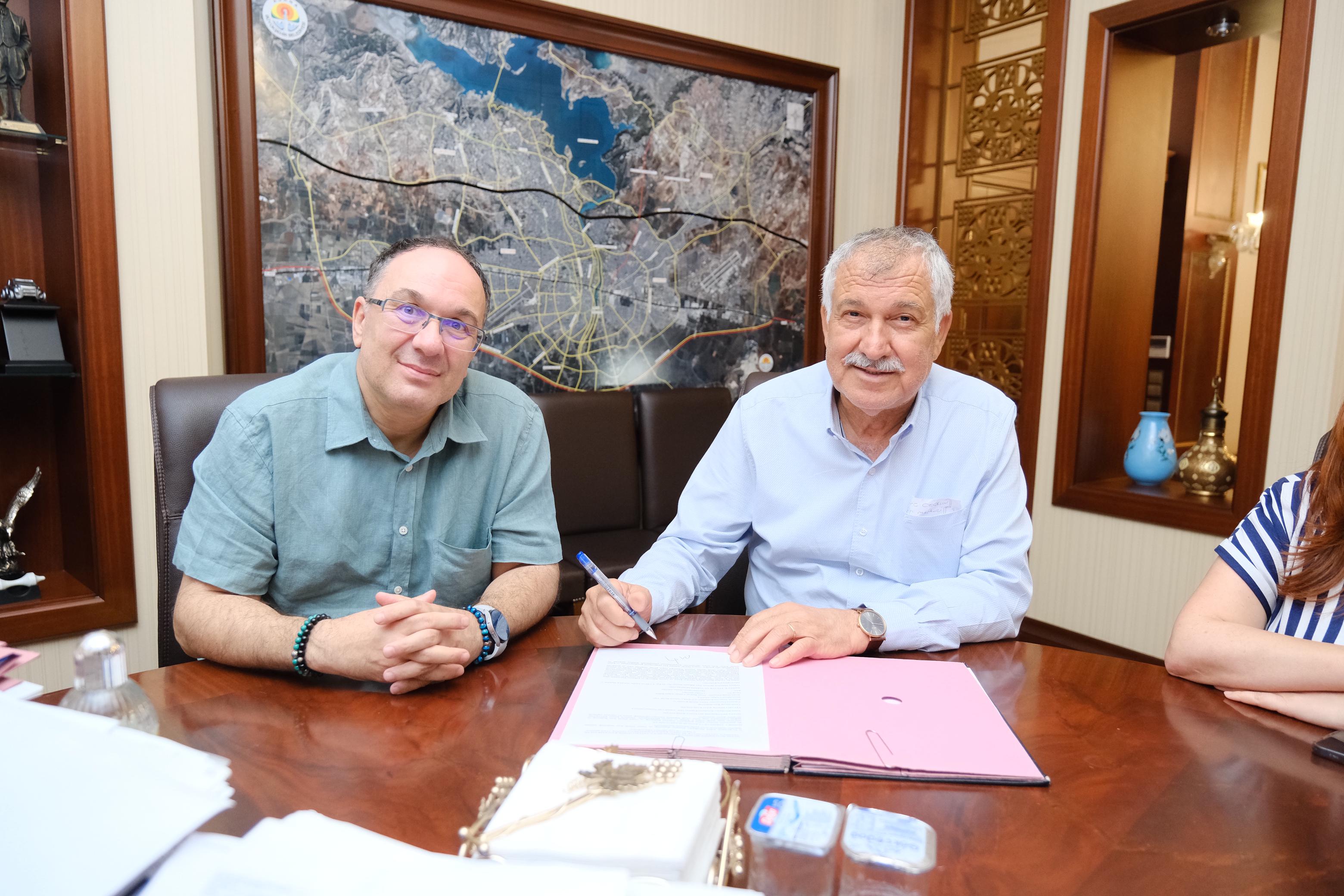 Başkan Karalar'dan Tatarlı Höyük Kazısı’na destek<