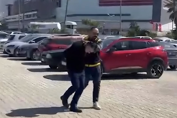 Hatay’da firari hükümlüler yakalandı