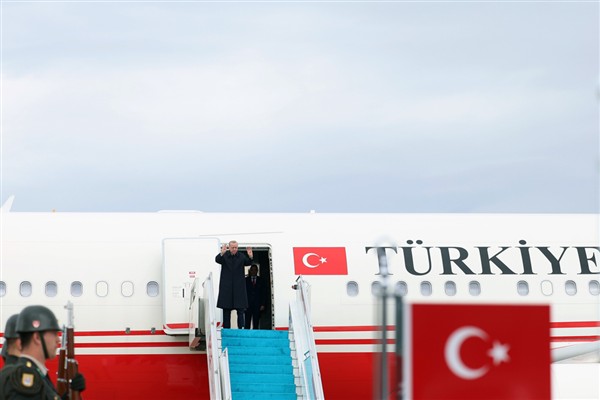 Cumhurbaşkanı Erdoğan, Arnavutluk'a hareket etti