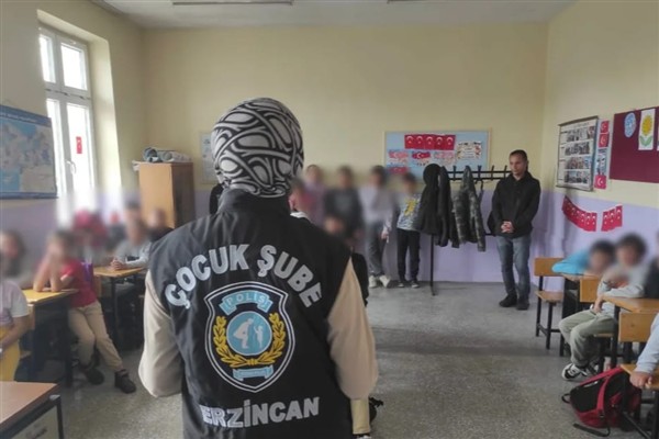 Erzincan Emniyetinden öğrencilere güvenlik eğitimi<