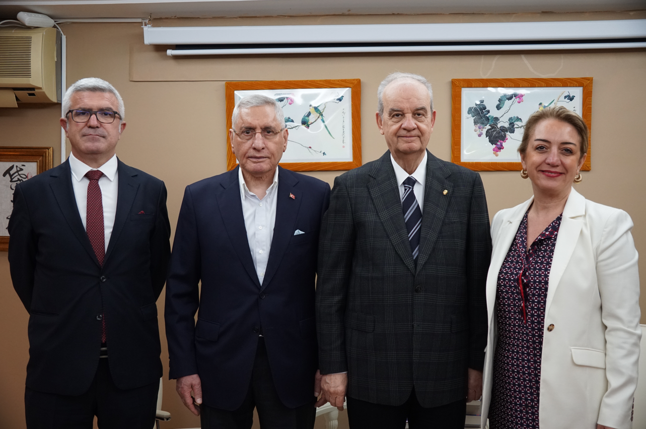 İlker Başbuğ’dan 