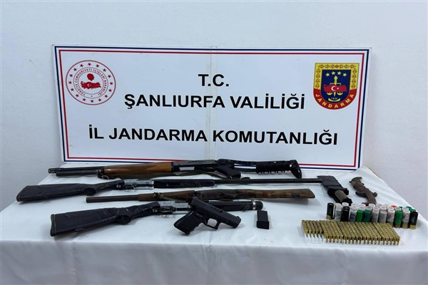 Şanlıurfa'da yasa dışı ve ruhsatsız silahlanma operasyonu<