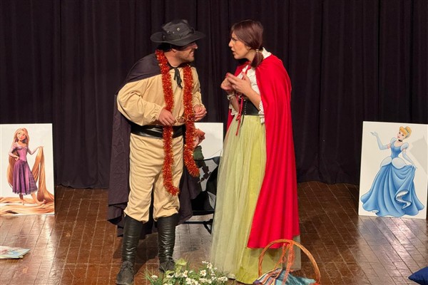 Yalova belediyesi Çocuk Tiyatrosu'nda yeni sezon başladı