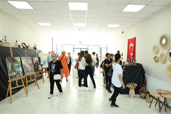 Nilüfer'de 14 branşta eğitim ve yıl sonu buluşması<