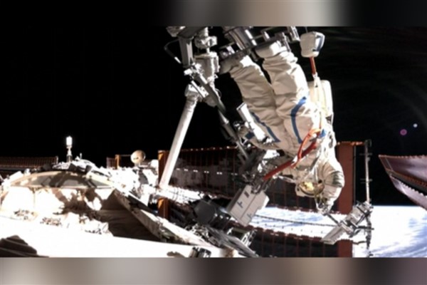 Shenzhou-20 mürettebatı ilk uzay yürüyüşünü başarıyla tamamladı<