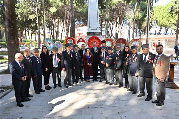 Çanakkale Zaferi’nin 110. yılı Manisa'da anıldı<