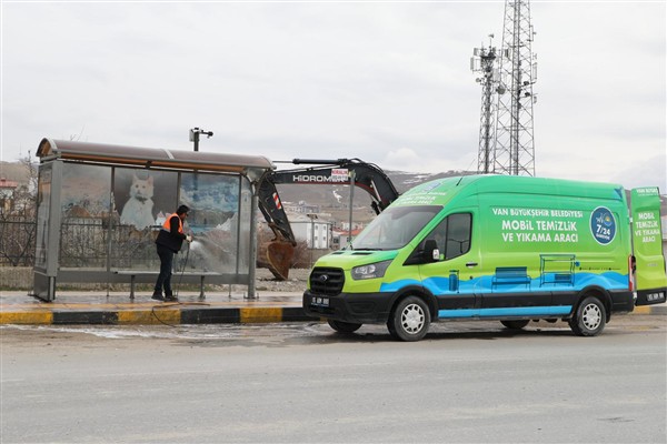 Van'da bahar temizliği başladı<
