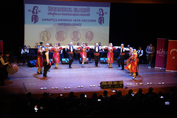 Kartal’da 'Sanatçılarımıza Vefa Gecesi' düzenlendi