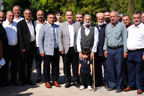 Başkan Dutlulu, Şehzadeler ilçesindeki muhtarlarla bir araya geldi<