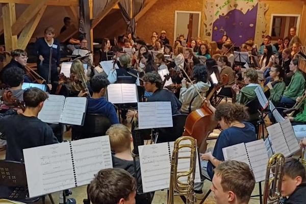 Bursa Zeki Müren Güzel Sanatlar Lisesi, Türkiye’yi Almanya’da temsil etti<