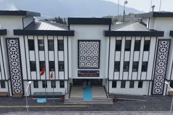 Arsuz İlçe Emniyet Müdürlüğü yeni hizmet binası açıldı<