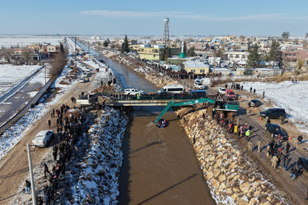 Şanlıurfa'da sulama kanalına düşen araçtaki 3 kişinin cansız bedenine ulaşıldı
