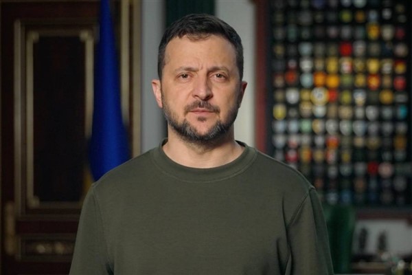 Zelenski: Rusya savaşı durdurmalı, saldırılarını ve bombardımanını durdurmalı<
