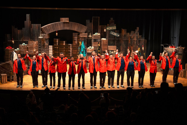 İzmir Şehir Tiyatroları Dünya Tiyatro Günü’nde sahne aldı