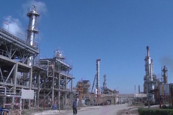 Irak: Hürmüz Boğazı üzerinden petrol ihracatı geriledi<