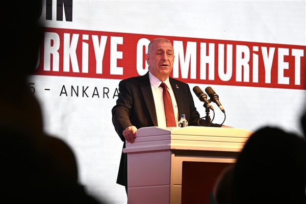 Özdağ: Herhalde yakında dışarıda hiçbir CHP’li belediye başkanı kalmayacak<