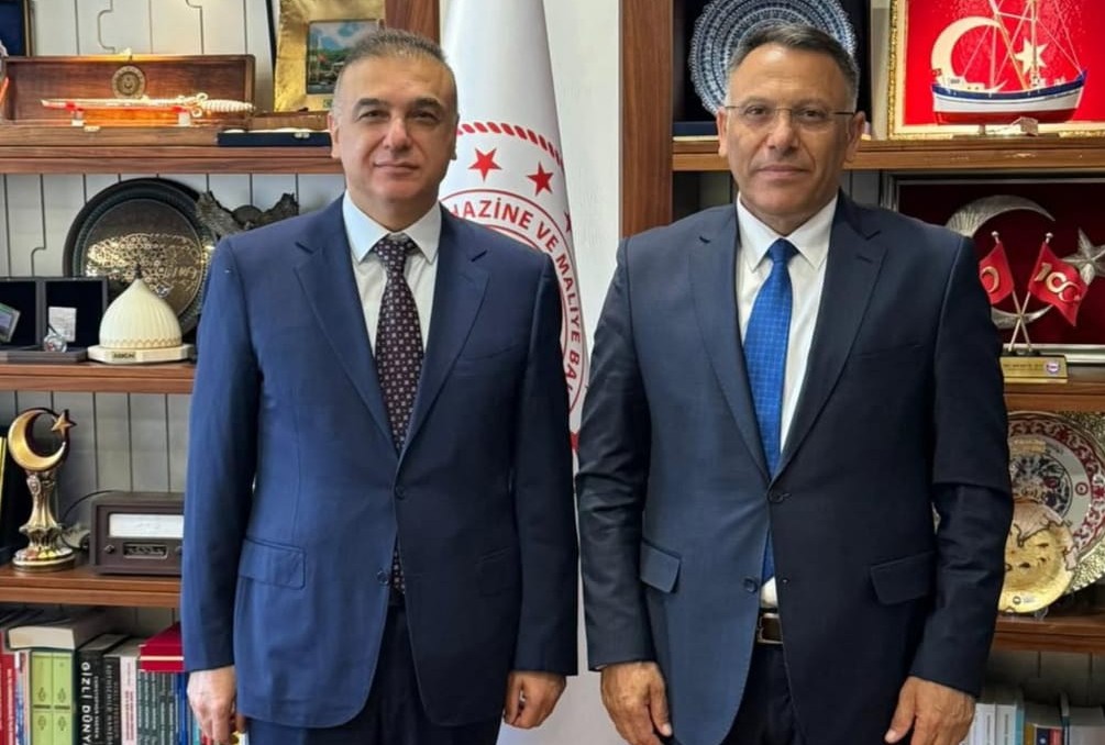 Rektör Gürel’den Hazine ve Maliye Bakan Yardımcısı Hatipoğlu’na ziyaret<