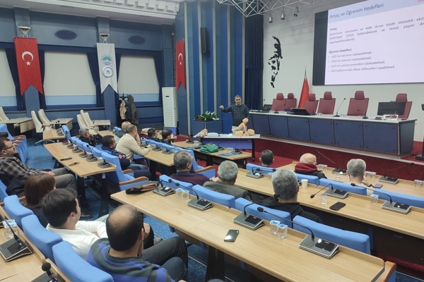 Kayseri Büyükşehir Belediyesi personeline yönelik ilk yardım eğitimi