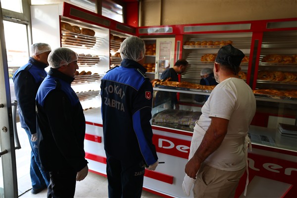 Tokat Belediyesi Zabıta ekiplerinden fırınlarda denetim<