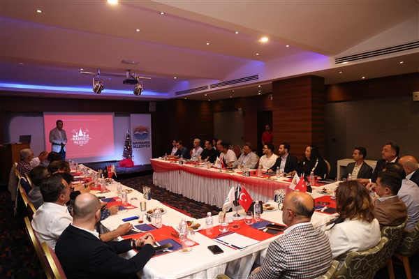 Marmaris'te yeni yıl festivali için hazırlık toplantısı yapıldı