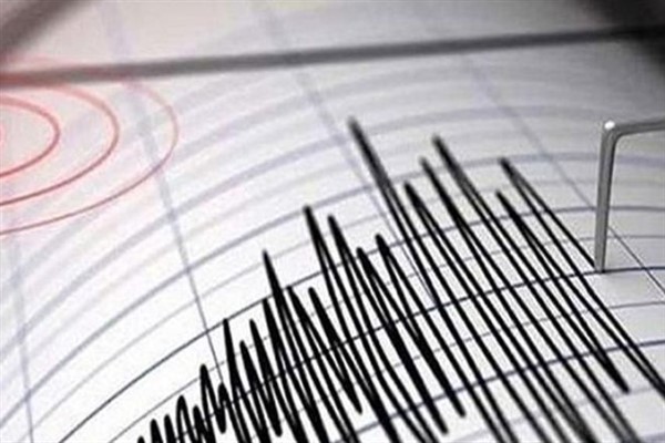 Akdeniz'de 4.9 büyüklüğünde deprem oldu