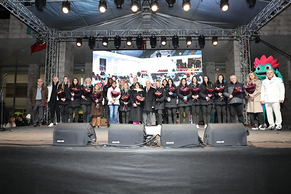 Nilüfer’in Sultanları 8 Mart’ta taraftarıyla buluştu<