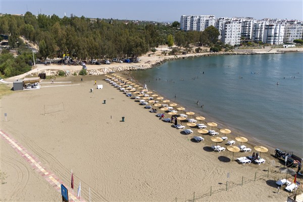 Mersin‘in halk plajları yaza hazır <