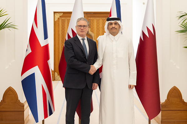 Al Thani, Birleşik Krallık Başbakanı Starmer ile bir araya geldi<