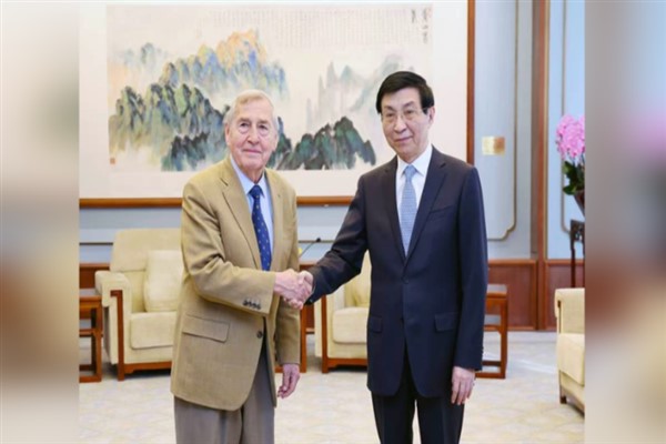 Wang Huning, Harvard Üniversitesi’nden Prof. Allison ile görüştü<