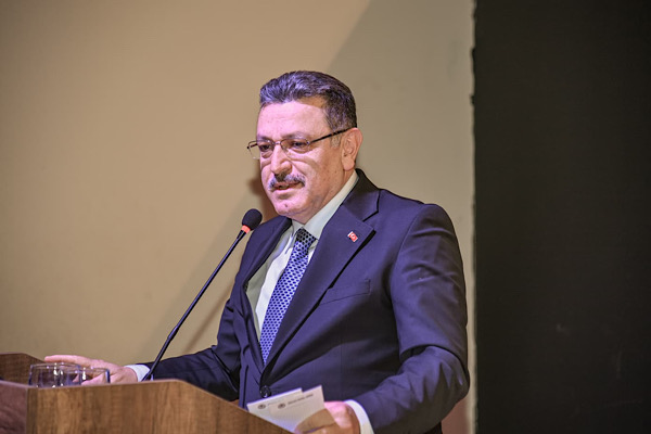 Başkan Genç: Gece gündüz çalışarak çözüm üretmeye devam ediyoruz<