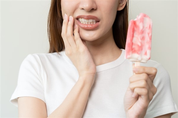 Diş hassasiyetinin ardındaki 5  neden