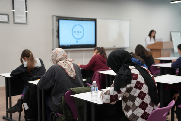 Deneme Kulübü Projesi'nde ilk sınavlar başladı<