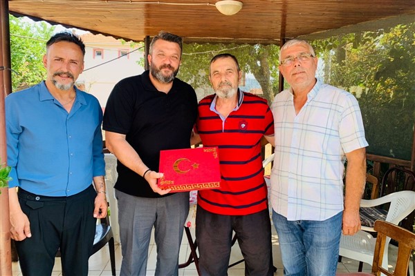 İzmit Belediyesi'nden Kıbrıs gazilerine vefa ziyareti<