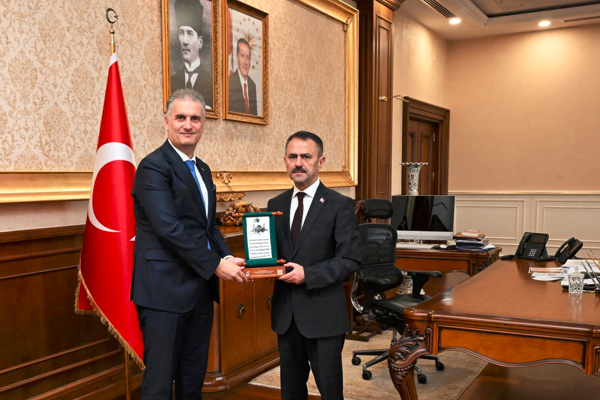 Tapu Kadastro 2. Bölge Müdürü Uzun’dan Vali Aktaş'a ziyaret
