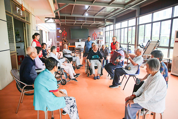 Çin hizmet sektöründe 2030 hedeflerini açıkladı<