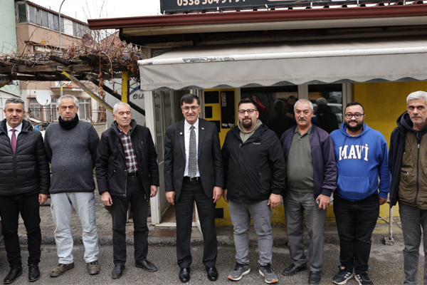 Başkan Kahveci, taksicilerle bir araya geldi<