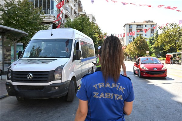 Manisa’da servis araçları denetlendi <