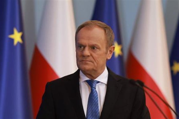 Tusk: Soruşturma yangınlardan Rus gizli servislerinin sorumlu olduğunu doğruladı<