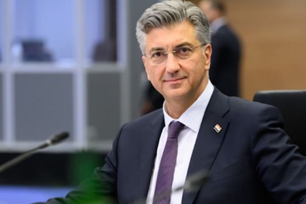 Hırvatistan Başbakanı Plenkovic, AB genişleme sürecini görüştü<