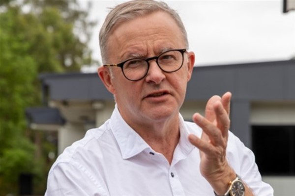 Albanese: Kalplerimiz yıkıcı sel felaketinden etkilenenlerle birlikte