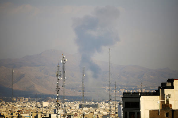 Wang Yi’den AB ve Almanya ile Orta Doğu odaklı diplomasi trafiği<