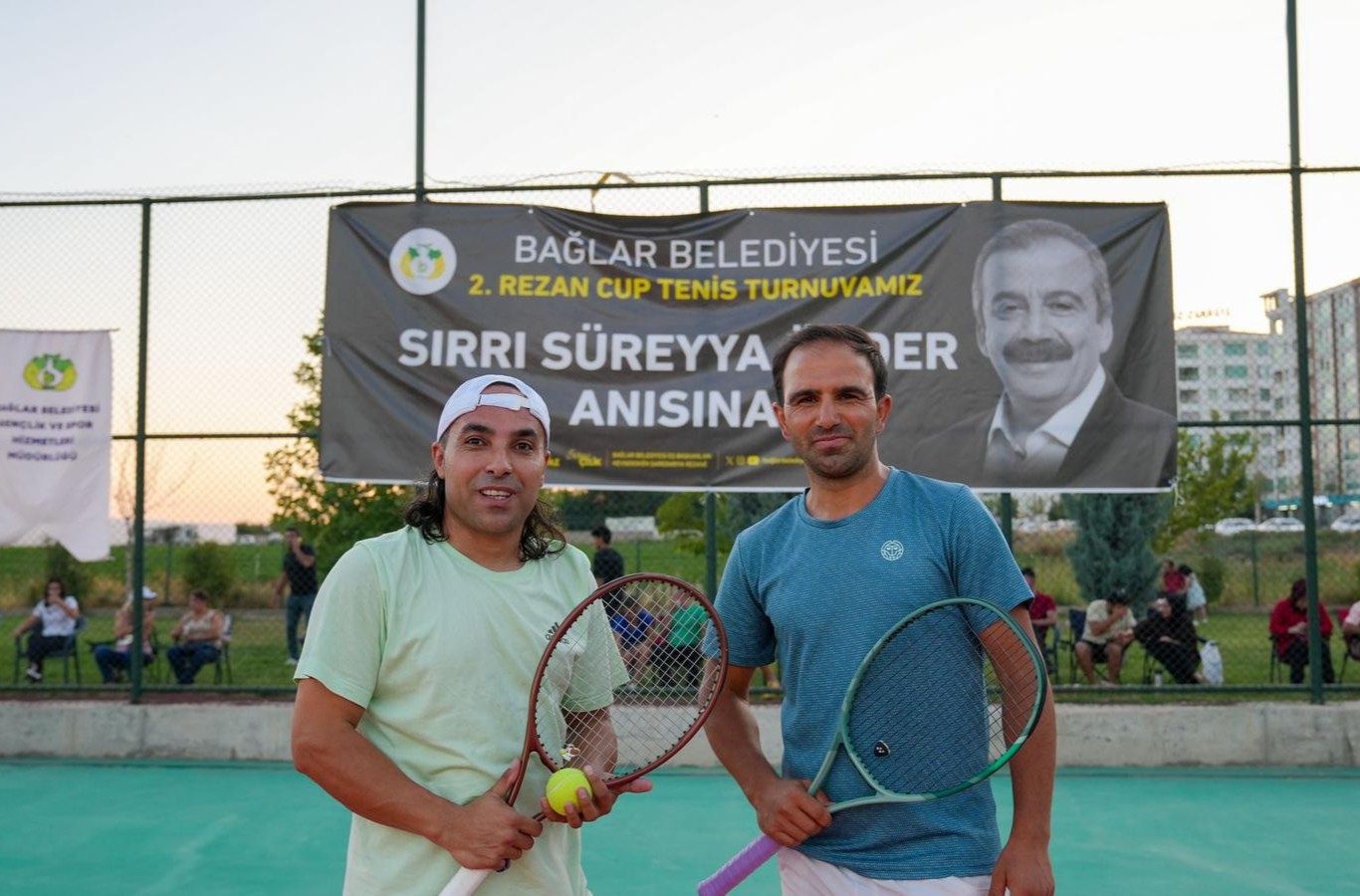 2. Rezan Cup Tenis Turnuvası, Sırrı Süreyya Önder’e adandı<