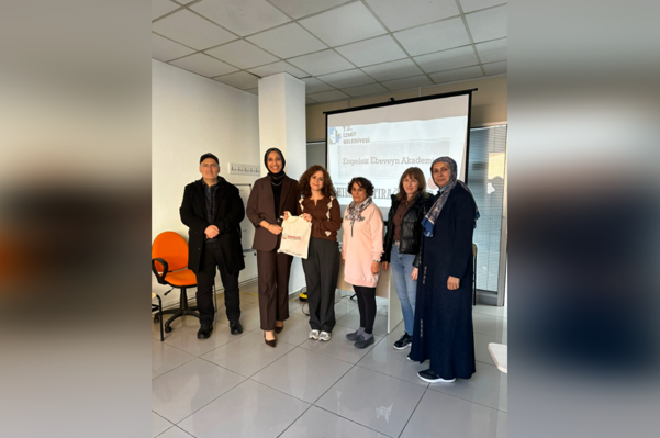 Engelsiz Ebeveyn Akademisi’nde sağlıklı beslenme anlatıldı