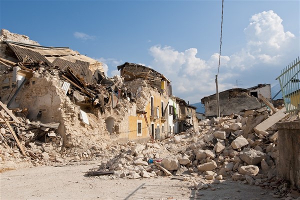 Bakan Işıkhan: “Depremden etkilenen vatandaşlarımıza desteklerimizi sürdürüyoruz”