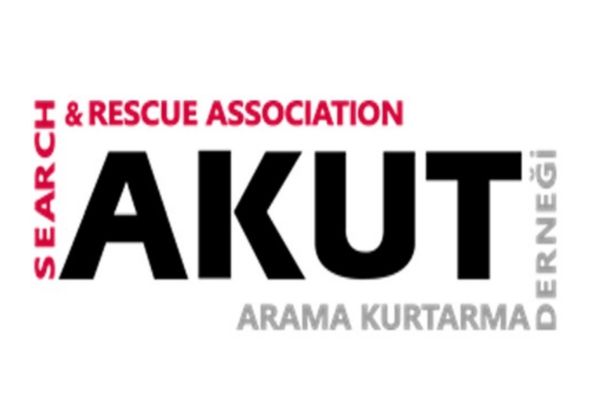 Karabulduk’ta kayıp vatandaşlar için arama çalışmaları sürüyor<