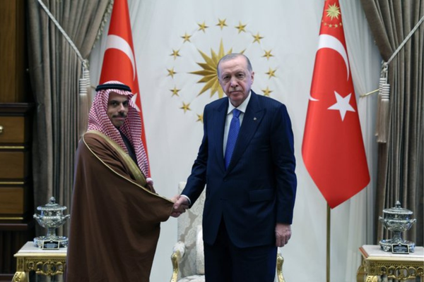 Cumhurbaşkanı Erdoğan, Suudi Arabistan Dışişleri Bakanı Ferhan’ı kabul etti