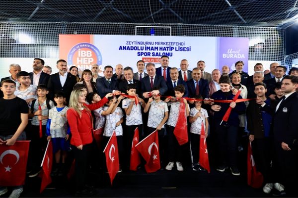 Aslan: Yeni spor salonları açmaya, okullarımızın imkanlarını geliştirmeye devam edeceğiz<