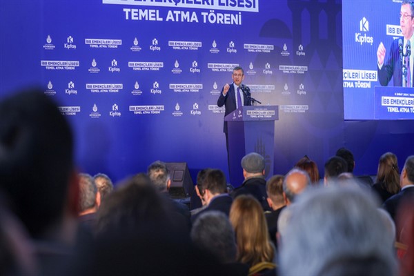 Özel, İBB Emekçileri Lisesi'nin temel atma törenine katıldı