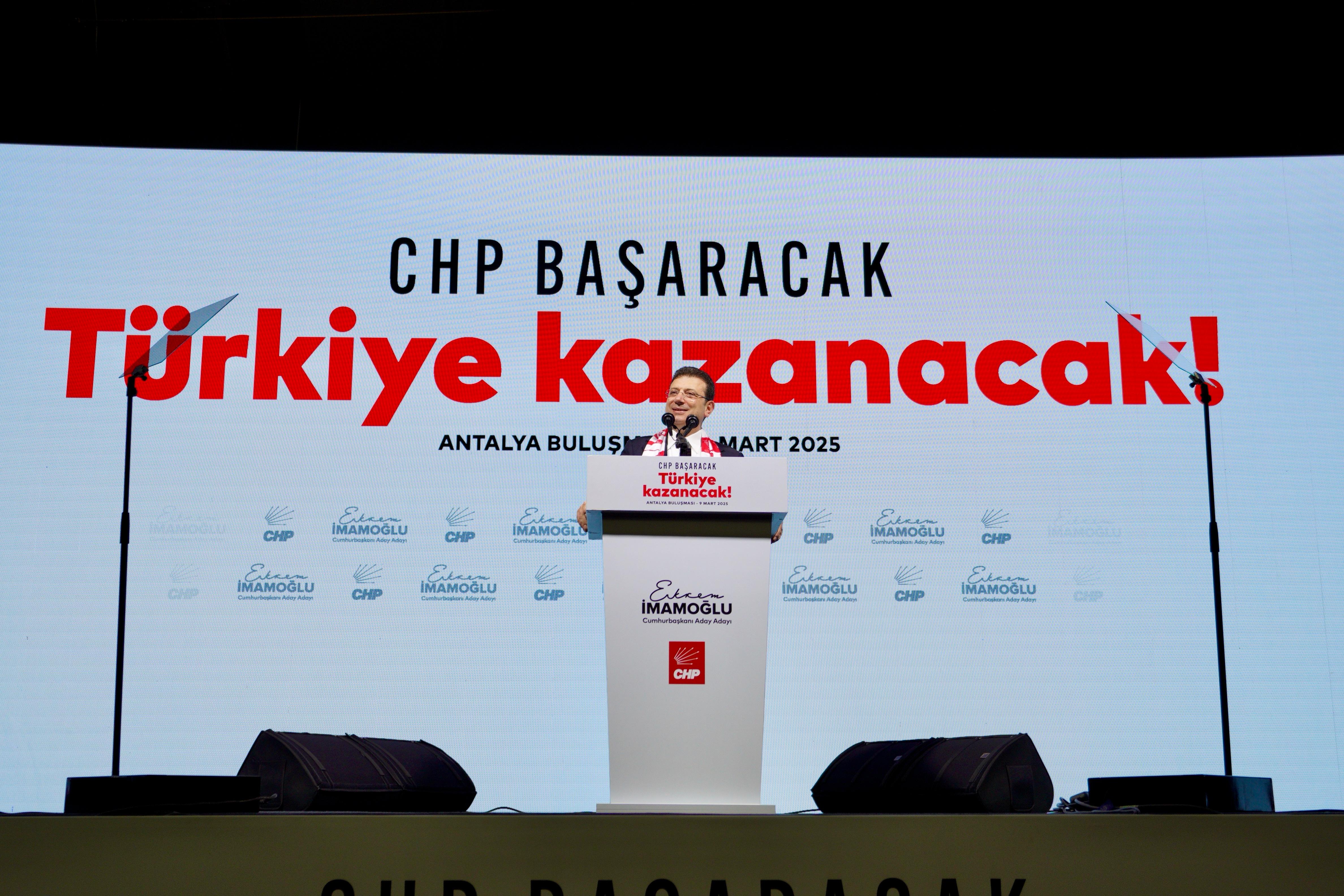 İmamoğlu: Ülkeyi seçimsiz yönetme hevesleri kuranlara fırsat vermeyeceğiz